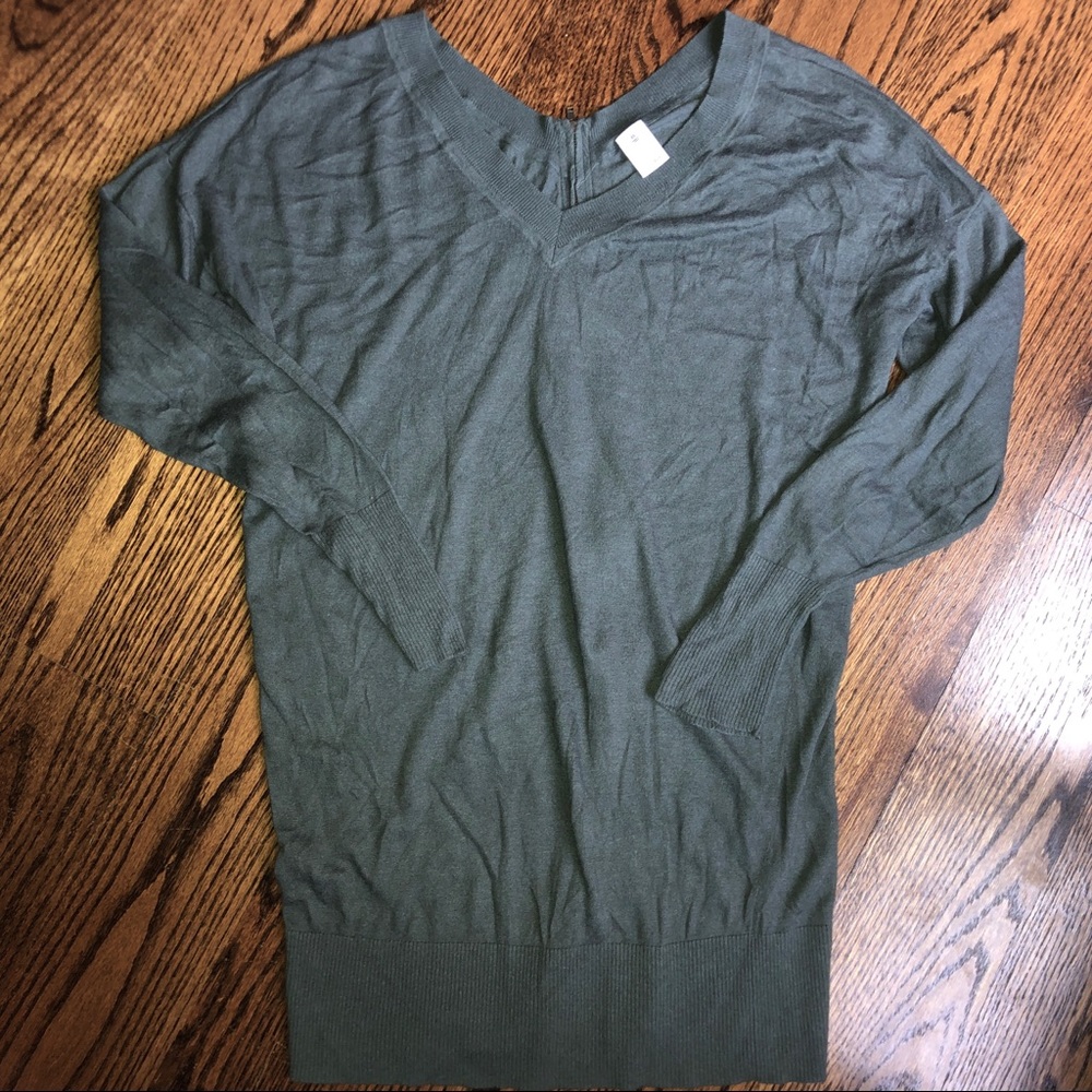 Trouve/Nordstrom Light Tunic V-Neck Sweater, XS EUC